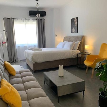 Afrodite Central Apartment By Vpn アテネ エクステリア 写真