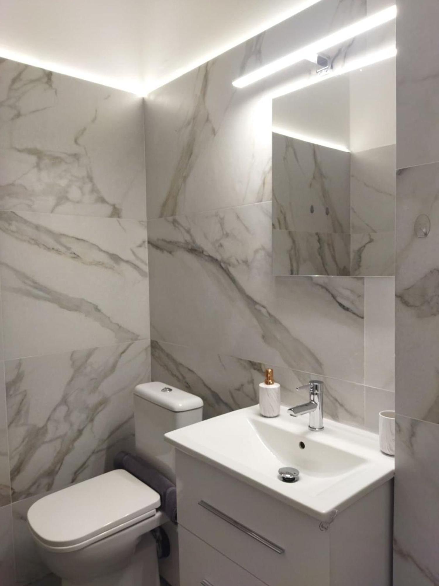 Afrodite Central Apartment By Vpn アテネ エクステリア 写真