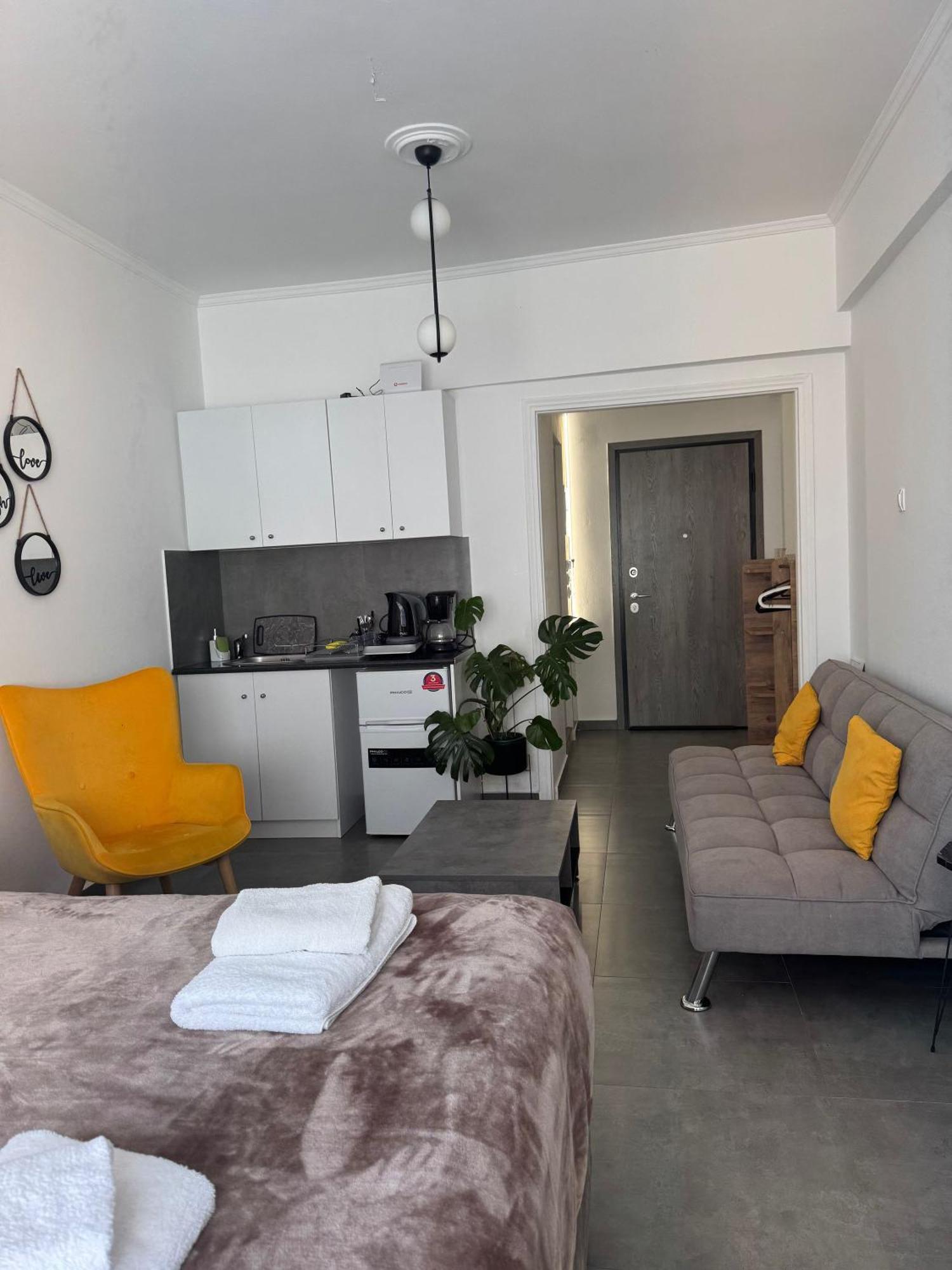 Afrodite Central Apartment By Vpn アテネ エクステリア 写真