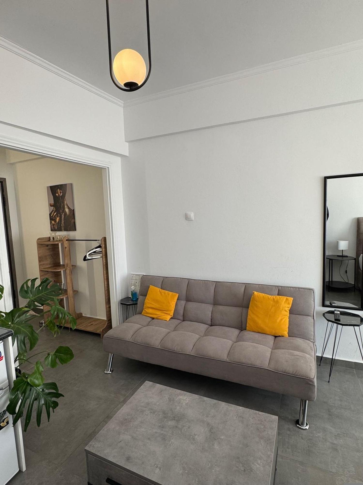 Afrodite Central Apartment By Vpn アテネ エクステリア 写真